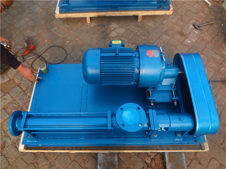 GCN船用單螺桿泵產(chǎn)品實物圖 GCN船用單螺桿泵產(chǎn)品實物圖